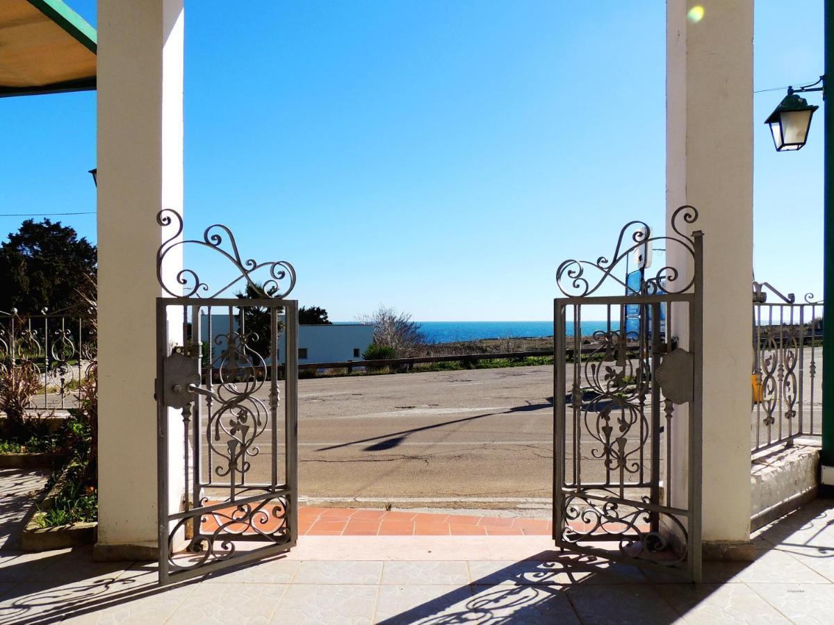 Hotel Porto Badisco Exterior photo