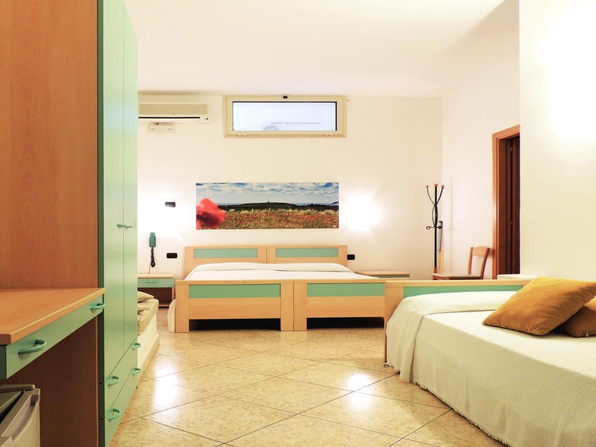 Hotel Porto Badisco Exterior photo